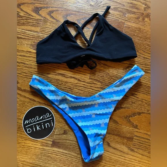 Moana Bikini Swim Set with Cheeky Cut - Picture 3 of 4